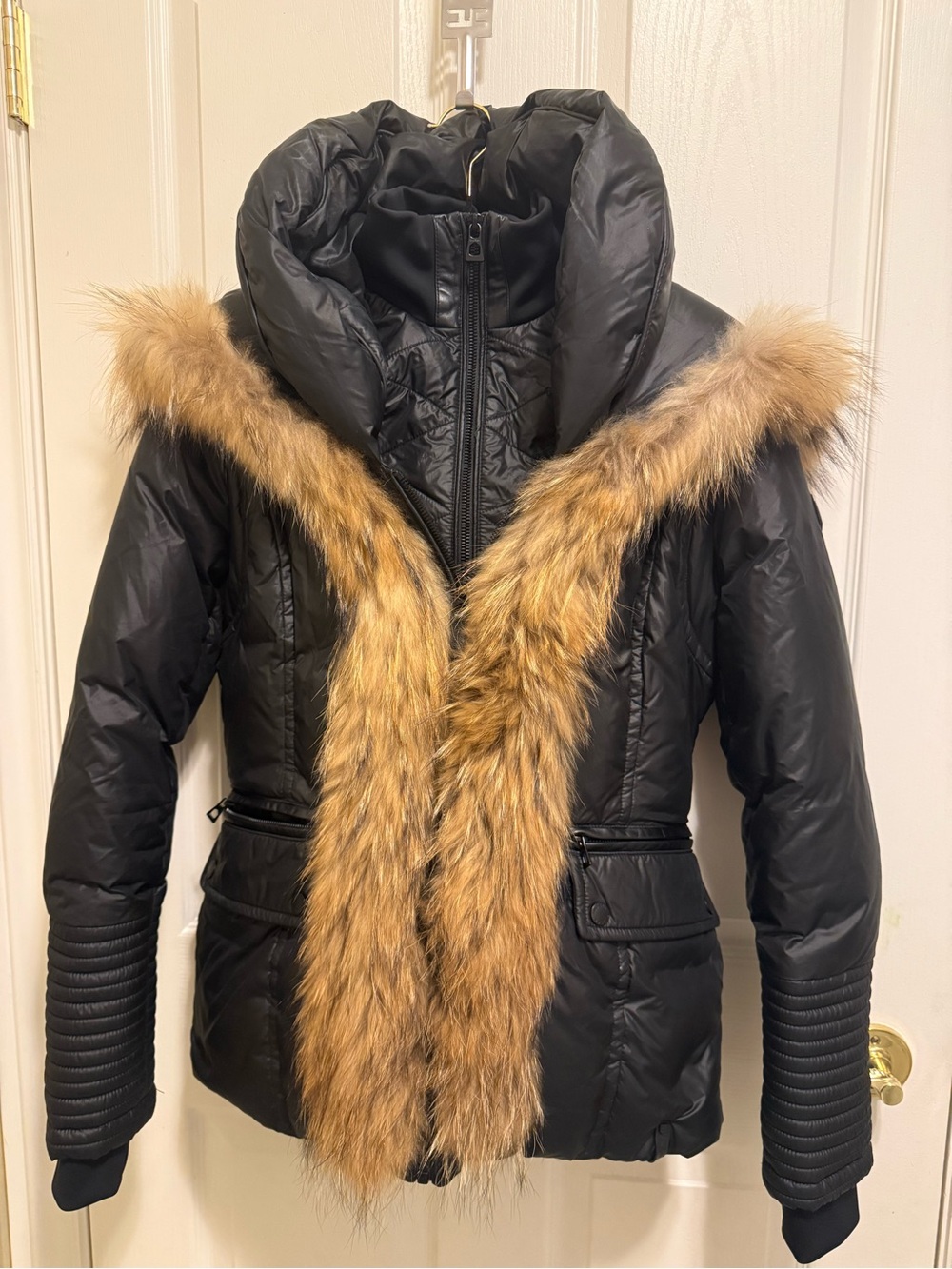 RUDSAK Black Puffer Jacket with Tan real Fur Trim- size Small